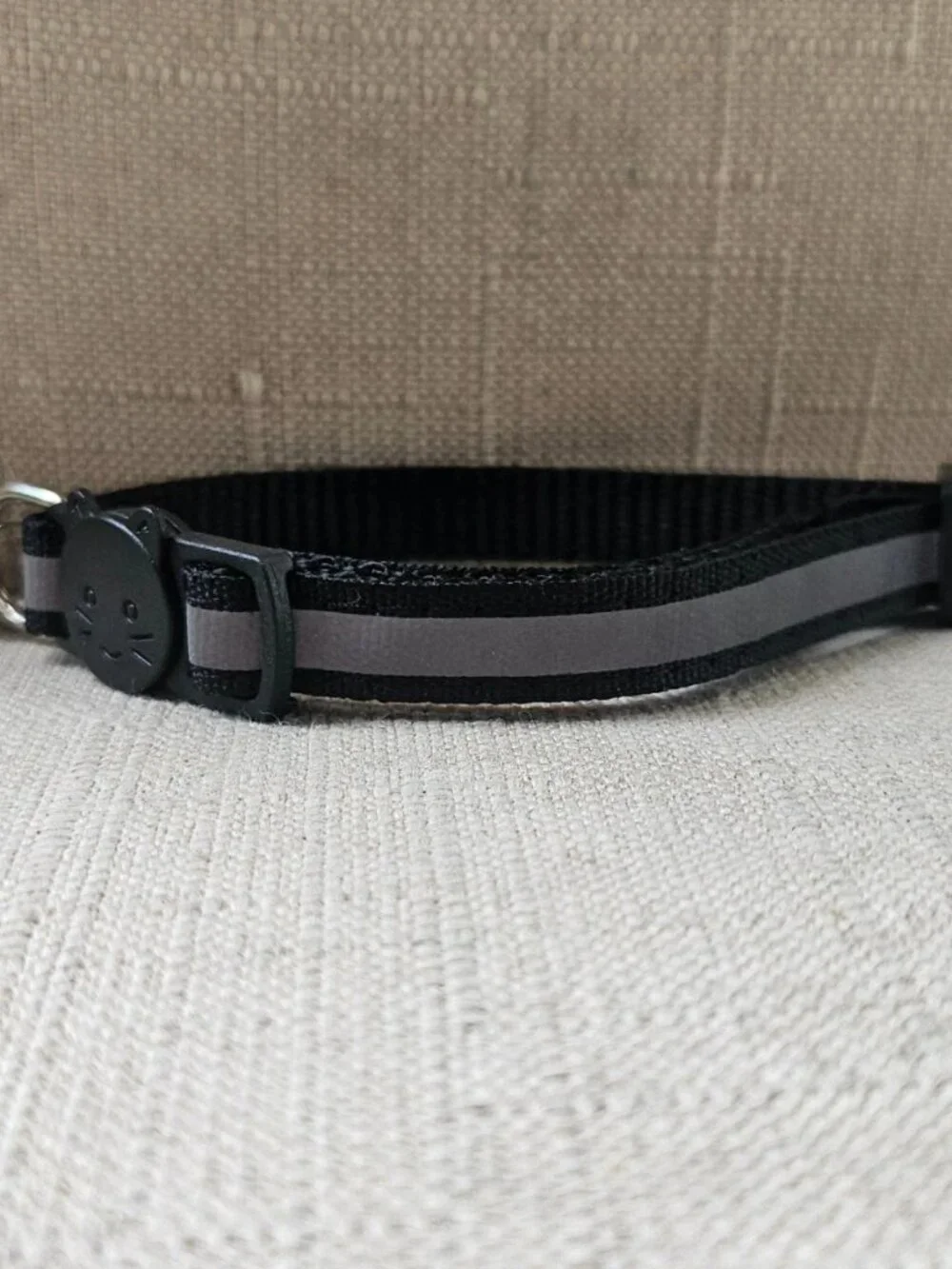 Cat Collar Black Nylon Reflective Neck Collar for Cats W/ Bell Size Adjustable